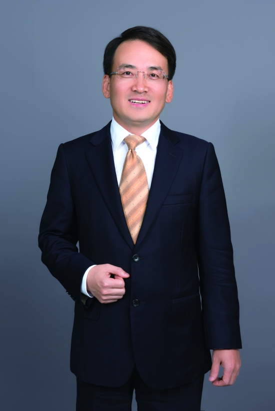 前海开源基金联席董事长 王宏远